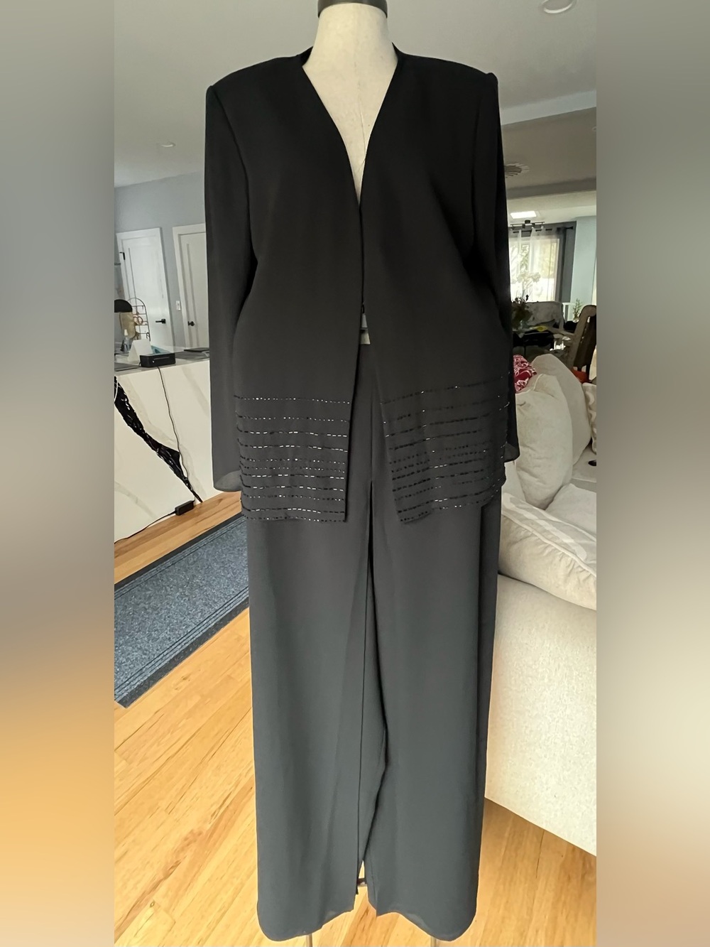 Black Women's Dress Pants & Jacket Set - Elegant Evening Wear
